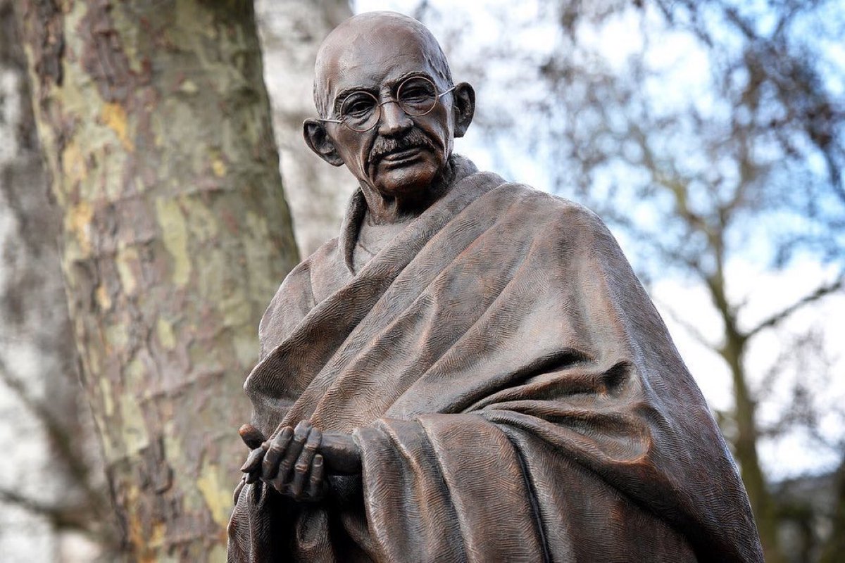 Карамчанд ганди. Махатма Ганди. Мохандас Карамчанд Ганди. Махатма Ганди (1869-1948). Портрет Махатмы Ганди.
